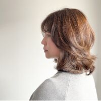 画像2554：乾かすだけでまとまる、大人のツヤ髪ストレート