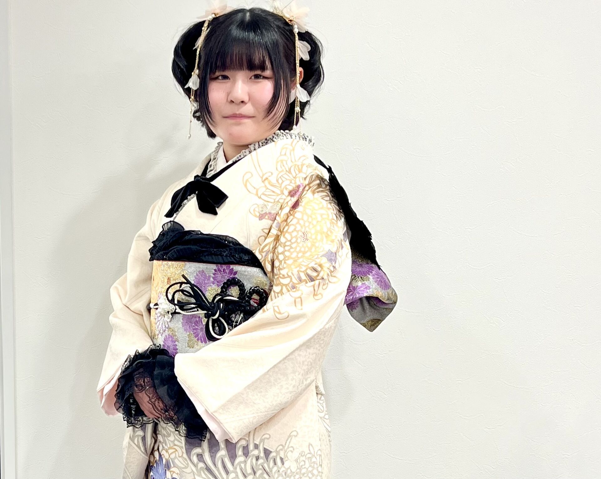 乾かすだけでまとまる、大人のツヤ髪ストレート
