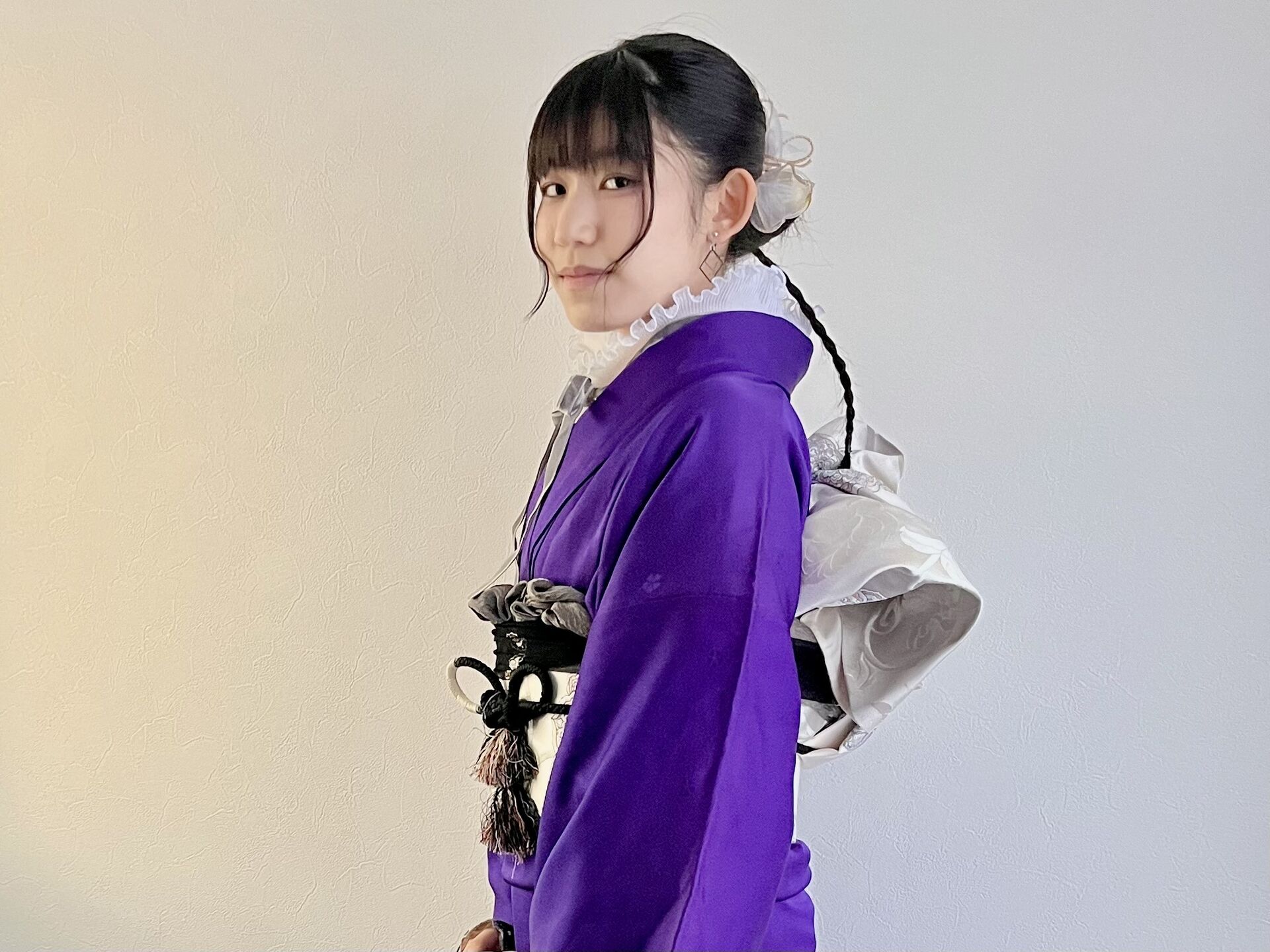 乾かすだけでまとまる、大人のツヤ髪ストレート