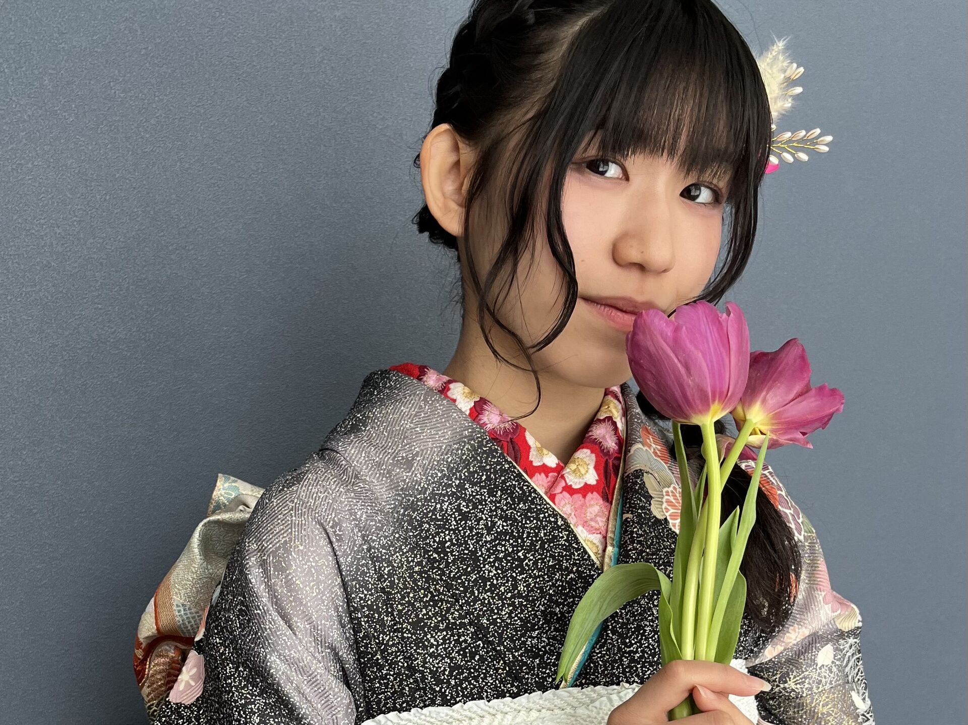 乾かすだけでまとまる、大人のツヤ髪ストレート
