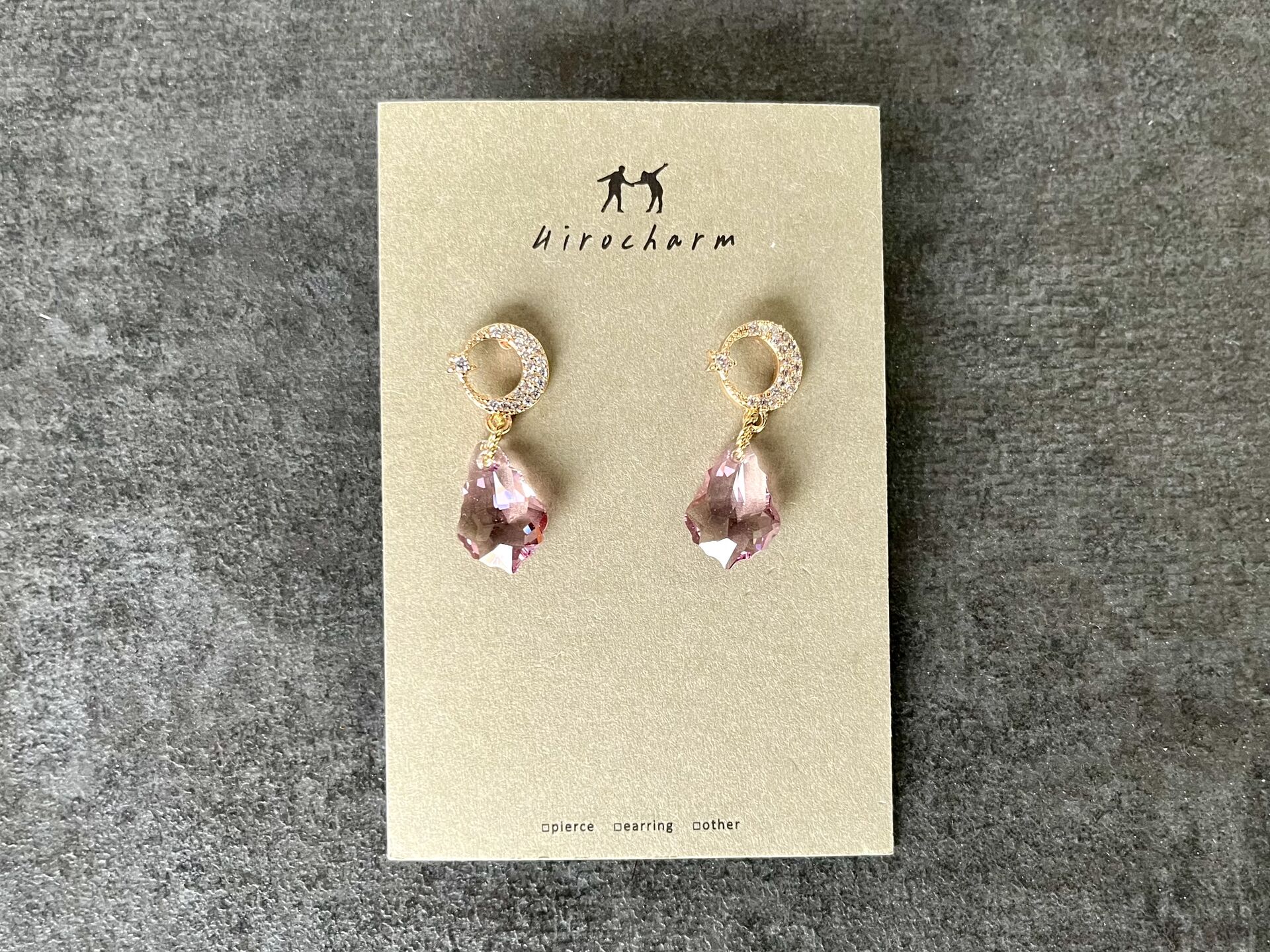 ハンドメイドアクセサリーピアス3300円税込