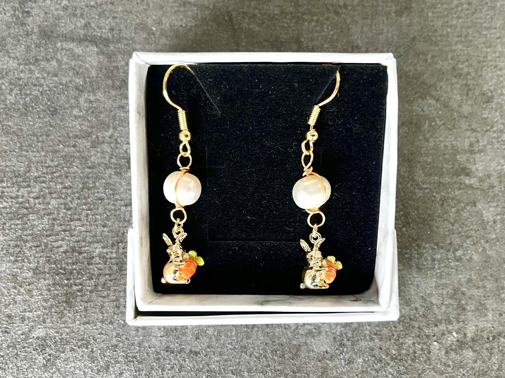 ハンドメイドアクセサリーピアス2500円税込