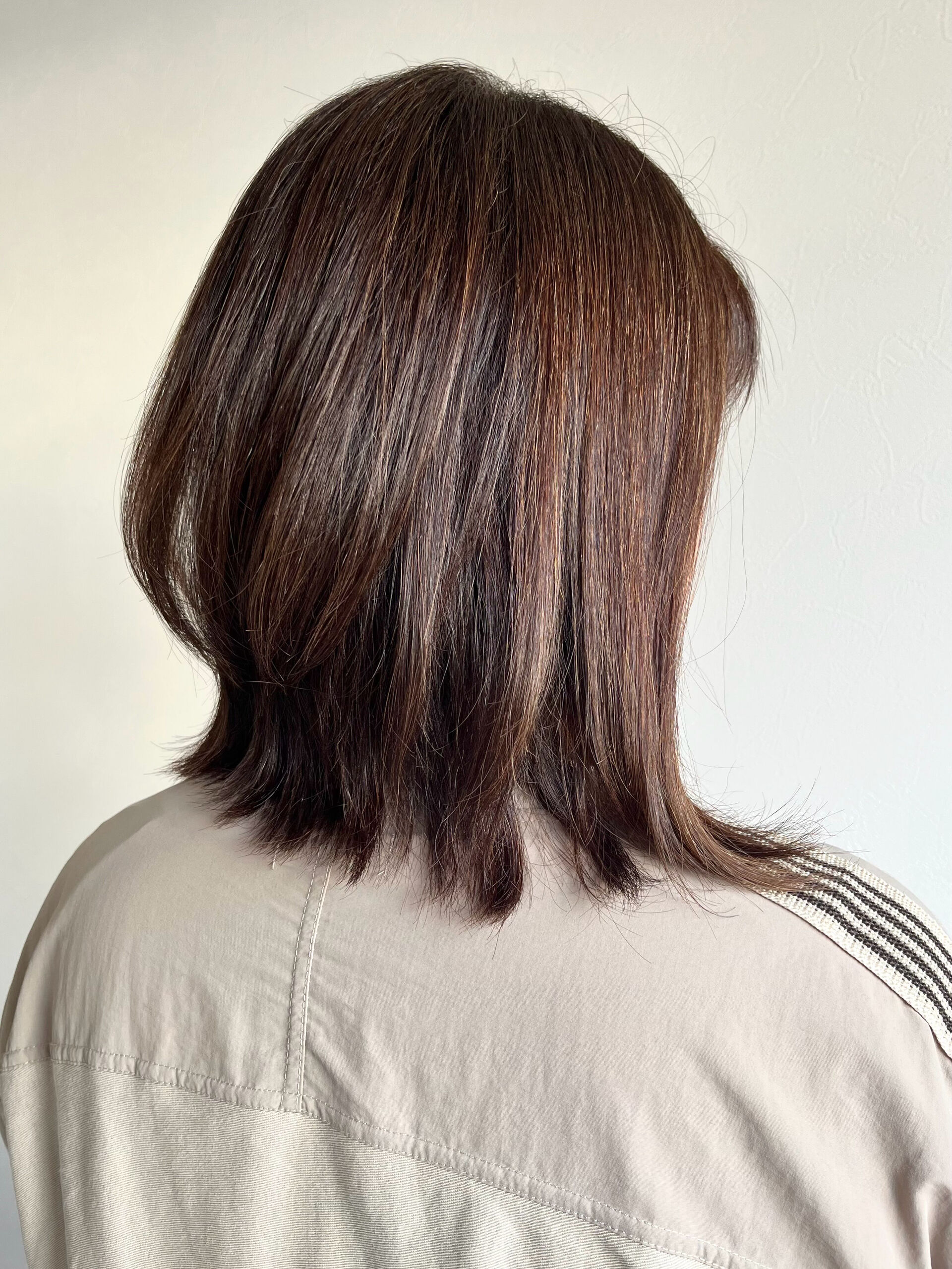 襟足すっきり、ツヤ髪ミディアム✨